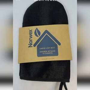 New Norwex Large Lint remover Mitt black